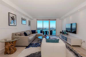 90 Alton Rd 2410, Miami Beach