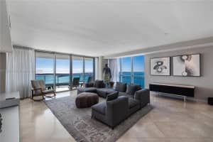 1331 Brickell Bay Dr APT 3711, Miami, FL 33131, - MLS#A11791046