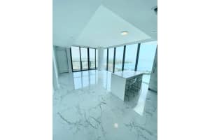 650 NE 32nd St, Miami, FL 33137, Sold 07/22/25