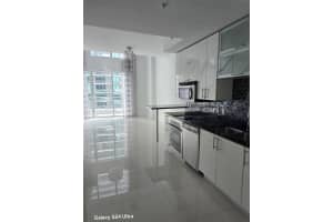 60 SE 13th St, Miami, FL 33131, Sold 06/18/25