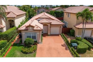 11334 Nw 53rd Ln, Doral