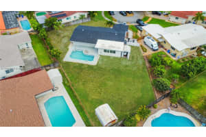 8441 NW 18th St, Pembroke Pines, FL 33024, - MLS#A11791089