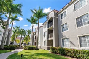 6851 Sw 44th St 209, Miami