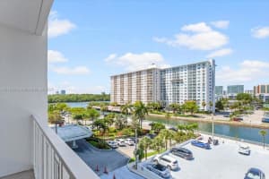 500 Bayview Dr APT 527, Sunny Isles Beach, FL 33160, - MLS#A11791213