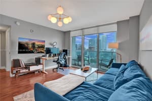 31 SE 5th St APT 1505, Miami, FL 33131, Sold 08/15/25