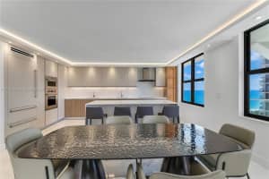 9801 Collins Ave APT 17R, Bal Harbour, FL 33154, - MLS#A11791324