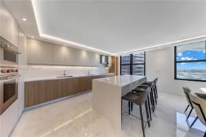9801 Collins Ave APT 17R, Bal Harbour, FL 33154, - MLS#A11791324