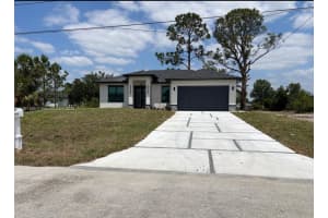 3814 Sw 9th St, Lehigh Acres
