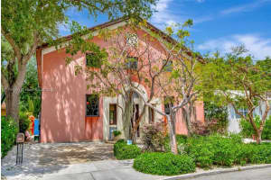 2760 Kirk St, Miami, FL 33133, Sold 08/25/25