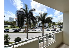 3180 S Ocean Dr APT 221, Hallandale Beach, FL 33009, - MLS#A11791534