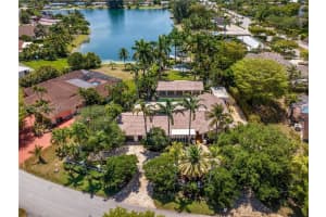 9130 Sw 140th St, Miami