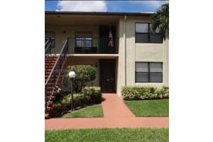 7903 Willow Spring Drive 1112, Lake Worth