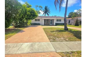 1540 Ne 173rd St North Miami Beach, FL 33162 - MLS#A11791731