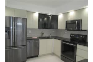 251 174th St 2208 Sunny Isles Beach, FL 33160 - MLS#A11791786