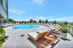 2655 S Bayshore Dr 706, Miami
