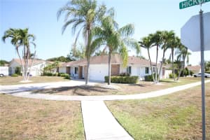990 Hickory Trl, Wellington, FL 33414 - MLS#A11791842