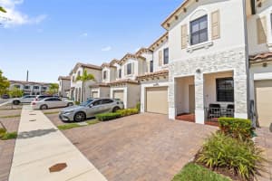24676 SW 119th Ct, Homestead, FL 33032 - MLS#A11791861
