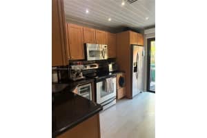 10251 SW 77th Ct, Miami, FL 33156, Sold 08/06/25