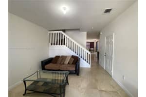 10336 Nw 70th Ter 10336 Doral, FL 33178 - MLS#A11791893