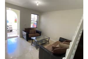 10336 Nw 70th Ter 10336 Doral, FL 33178 - MLS#A11791893