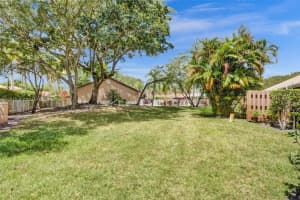 9751 Malvern Dr, Tamarac, FL 33321, - MLS#A11791915