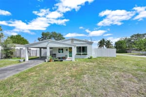 1595 NE 174th St, North Miami Beach, FL 33162, Sold 08/25/25