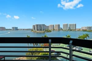 19101 NE 36th Pl, Aventura, FL 33180, Sold 06/27/25