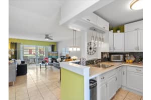 4431 Nw 16th St H110, Lauderhill