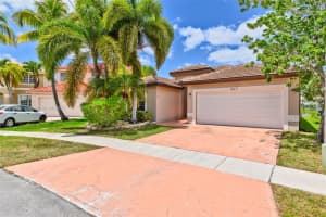 18271 SW 27th St, Miramar, FL 33029, Sold 08/22/25