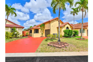701 SW 113th Ave, Pembroke Pines, FL 33025, Sold 07/17/25