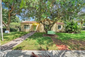 73 Ne 99th St, Miami Shores