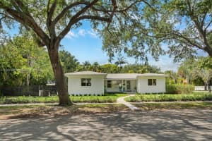 102 NE 94th St, Miami Shores, FL 33138 - MLS#A11792230