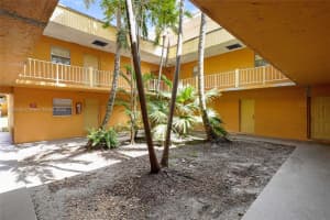 17911 Nw 68th Ave P208 Hialeah, FL 33015 - MLS#A11792245