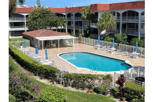 581 Blue Heron Dr, Hallandale Beach, FL 33009, Sold 05/29/25
