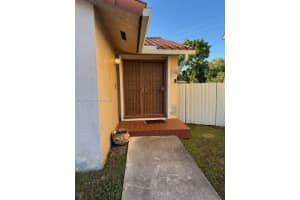 13525 SW 8th Ln, Miami, FL 33184, Sold 05/23/25