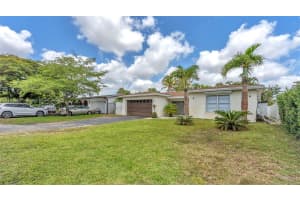 8425 Southampton Dr, Miramar, FL 33025, Sold 06/03/25