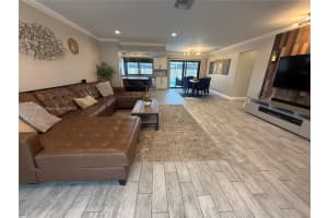 11811 NW 29th St, Sunrise, FL 33323, Sold 07/25/25