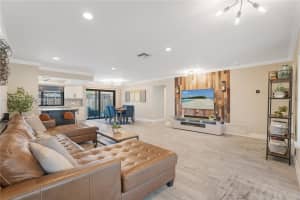 11811 NW 29th St, Sunrise, FL 33323, Sold 07/25/25