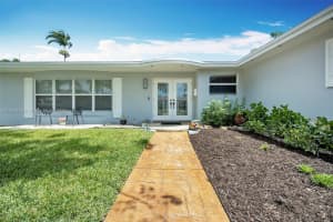 4701 Garfield St Hollywood, FL 33021 - MLS#A11792414