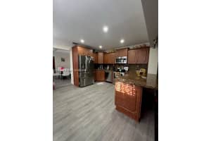 650 W 23rd St, Hialeah, FL 33010, Sold 07/22/25