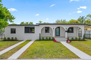 301 Sw 55th Ave, Miami