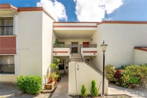 1100 N Hiatus Rd 1100, Pembroke Pines
