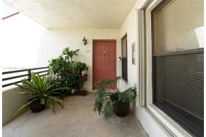 1100 N Hiatus Rd 1100 Pembroke Pines, FL 33026 - MLS#A11792493