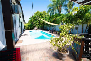 16002 SW 103rd Ln, Miami, FL 33196, Sold 07/16/25