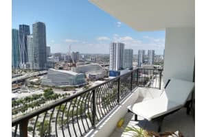 555 NE 15th St, Miami, FL 33132, Sold 07/01/25
