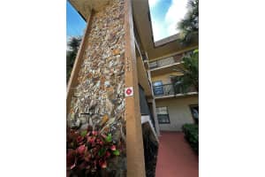 6090 N Sabal Palm Blvd 103, Tamarac