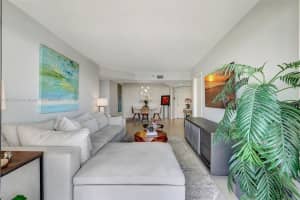 1000 E Island Blvd, Aventura, FL 33160, Sold 06/25/25