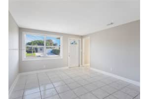 215 NE 11th Ave, Boynton Beach, FL 33435, Sold 06/18/25