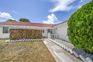 4904 SW 140th Ct, Miami, FL 33175, Sold 06/13/25