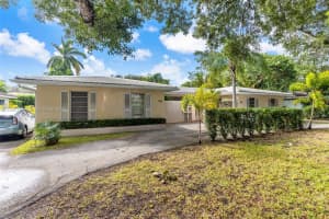 1130 Cotorro Ave 1130 Coral Gables, FL 33146 - MLS#A11792772